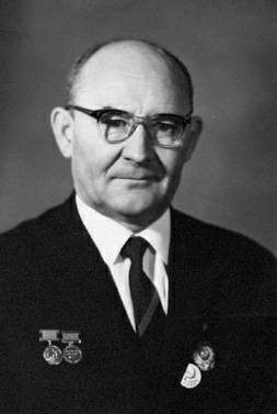 Nikolai Fedorowitsch Makarov (undated, based on the medals, picture was taken between 1966 and 1974)